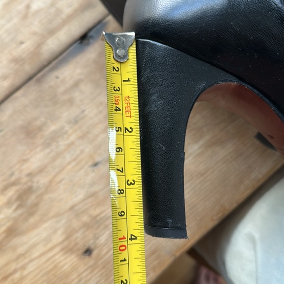 Chie Mihara unique boots - scallop ruffle - Picture 6 of 6